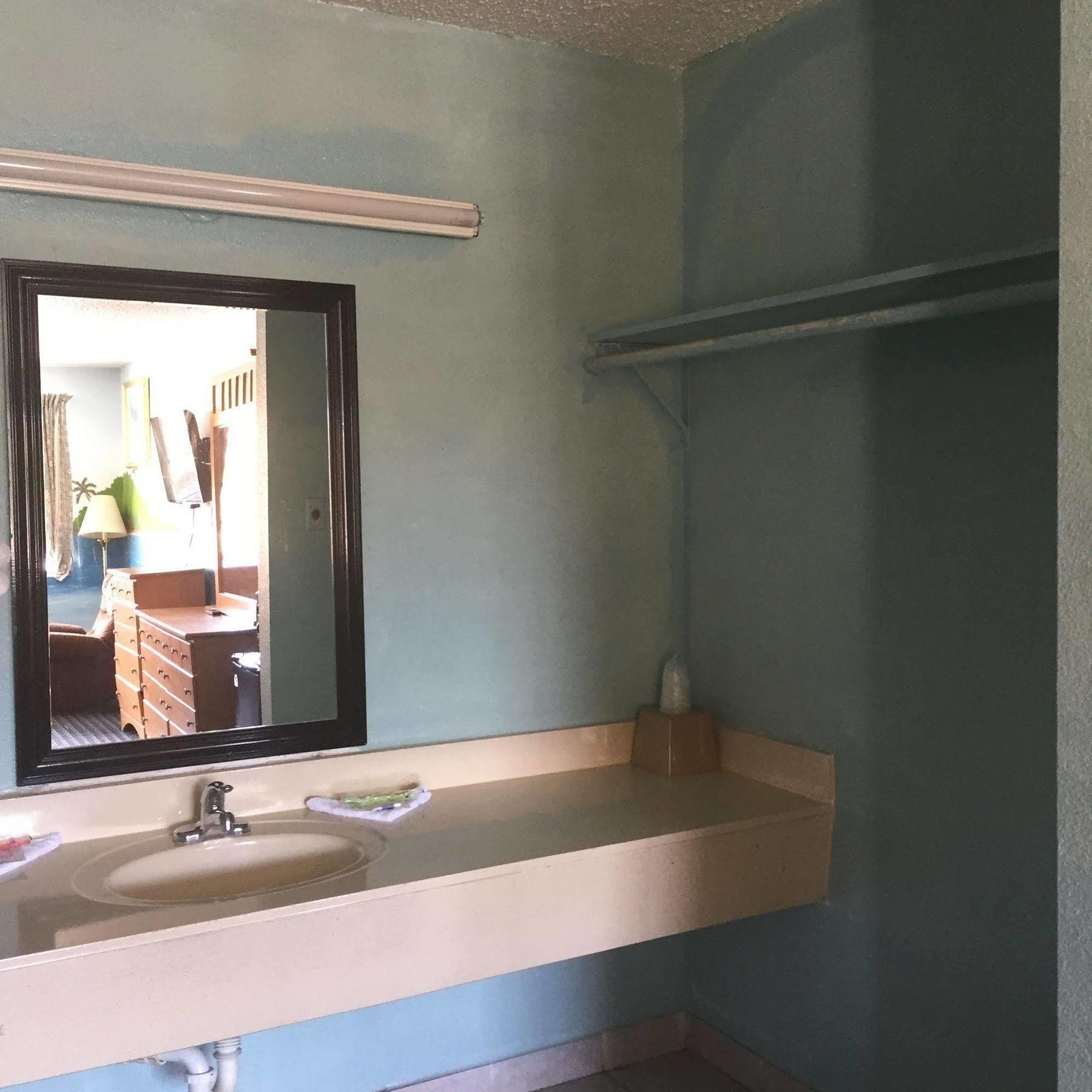 Guest Inn And Suites 休斯敦 外观 照片