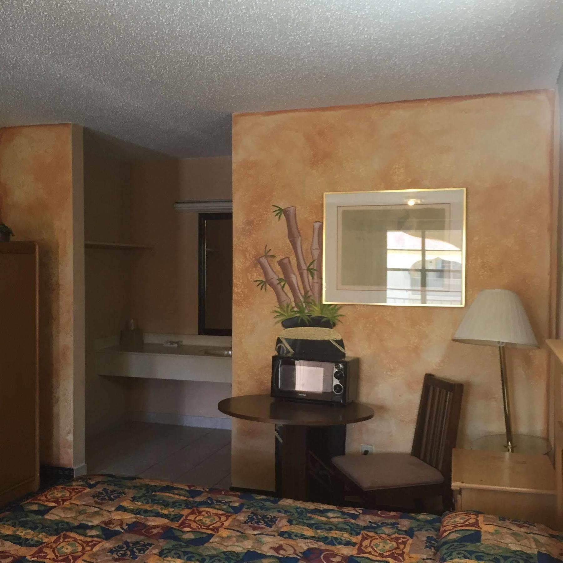 Guest Inn And Suites 休斯敦 外观 照片
